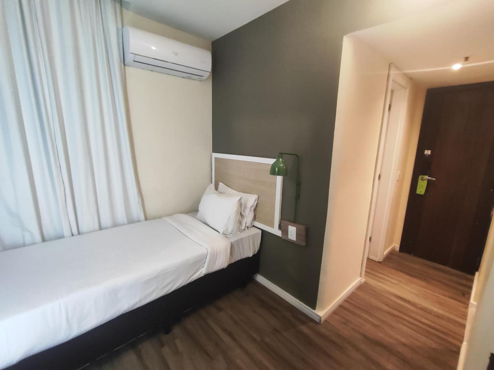 B&B Hotel Rio Copacabana Posto 5 Рио-де-Жанейро Экстерьер фото
